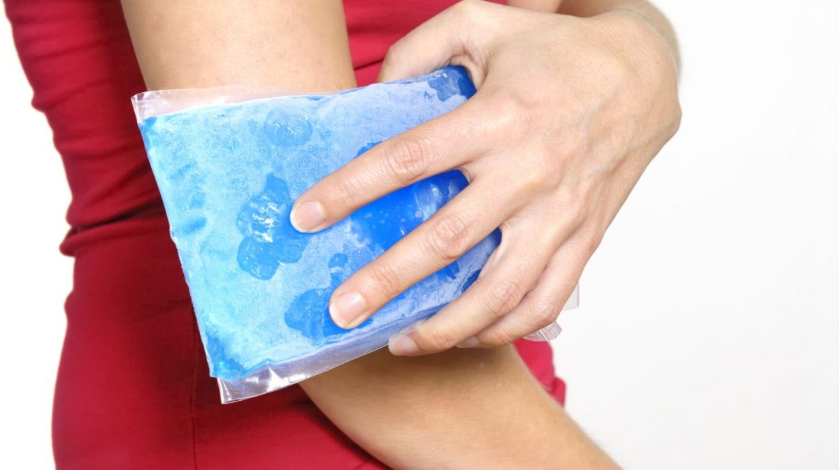 Ice vs. Warm Compresses For Pain When to Use Them SAPNA Spine and Pain Clinic of North America