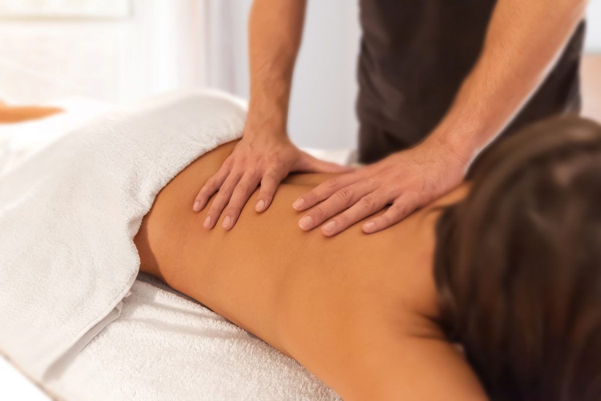 The benefits of massage therapy for back pain