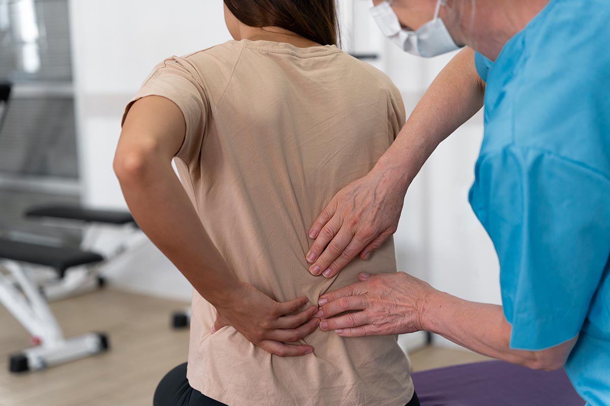 Organs That Cause Lower Back Pain in Women